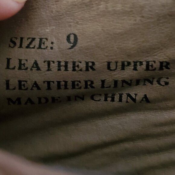 Restricted Brown Leather Lace-Up Oxford Heels – Size 9 - Picture 14 of 16